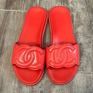 Chanel Cambon Mules RED CC Flats Flat Sandals Patent Leather Shoes 36